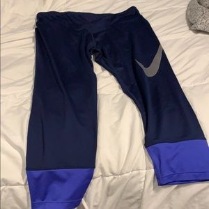 Nike leggings
